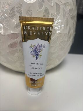Crabtree & Evelyn Wisteria Hand Therapy - Gold and White Packaging